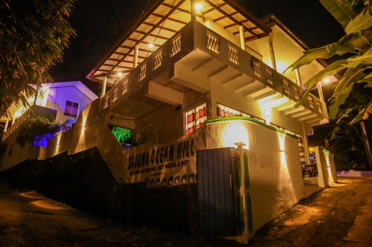 ミリッサ Sajana Ocean Hill Bed & Breakfast エクステリア 写真